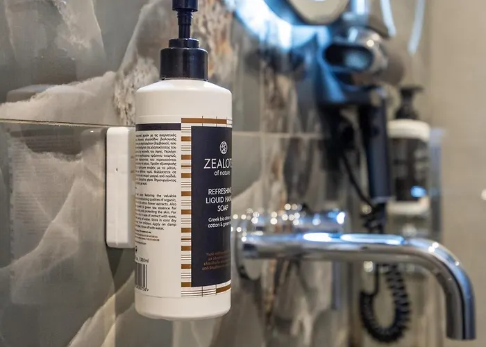 Olive Garden מלון איוס פרוקופיוס